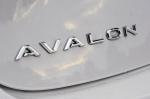 Toyota Avalon Hybrid 2013 года